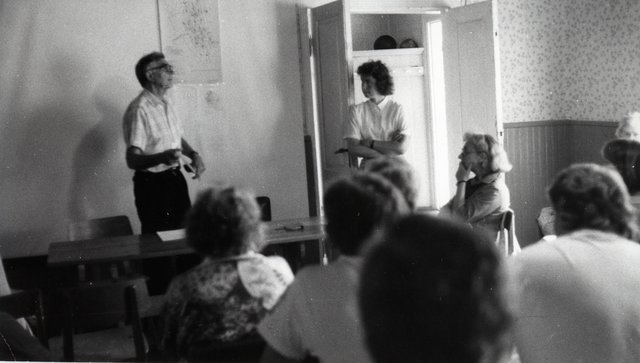  Ruhnu esmamainimise 650. aastapäev, 1991, Ruhnu koolimajas