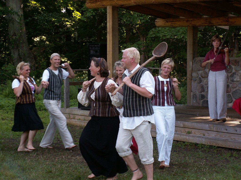 Eesti saarte folklooripäevad Ruhnus, 2010